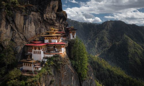 taktshang hike